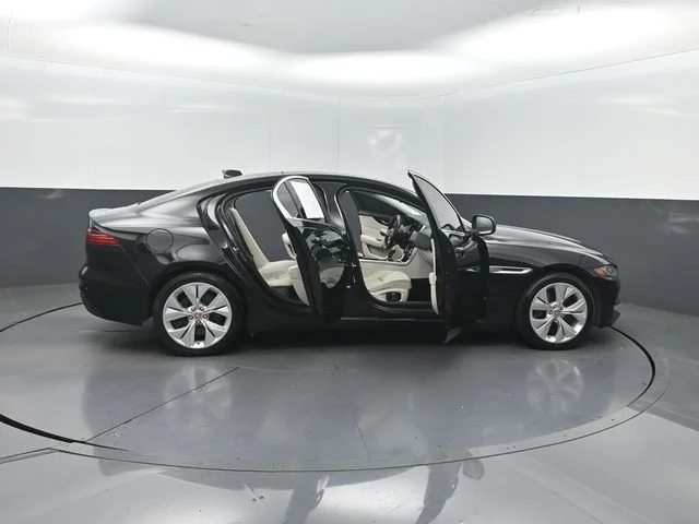 Used 2020 Black Jaguar S image 36