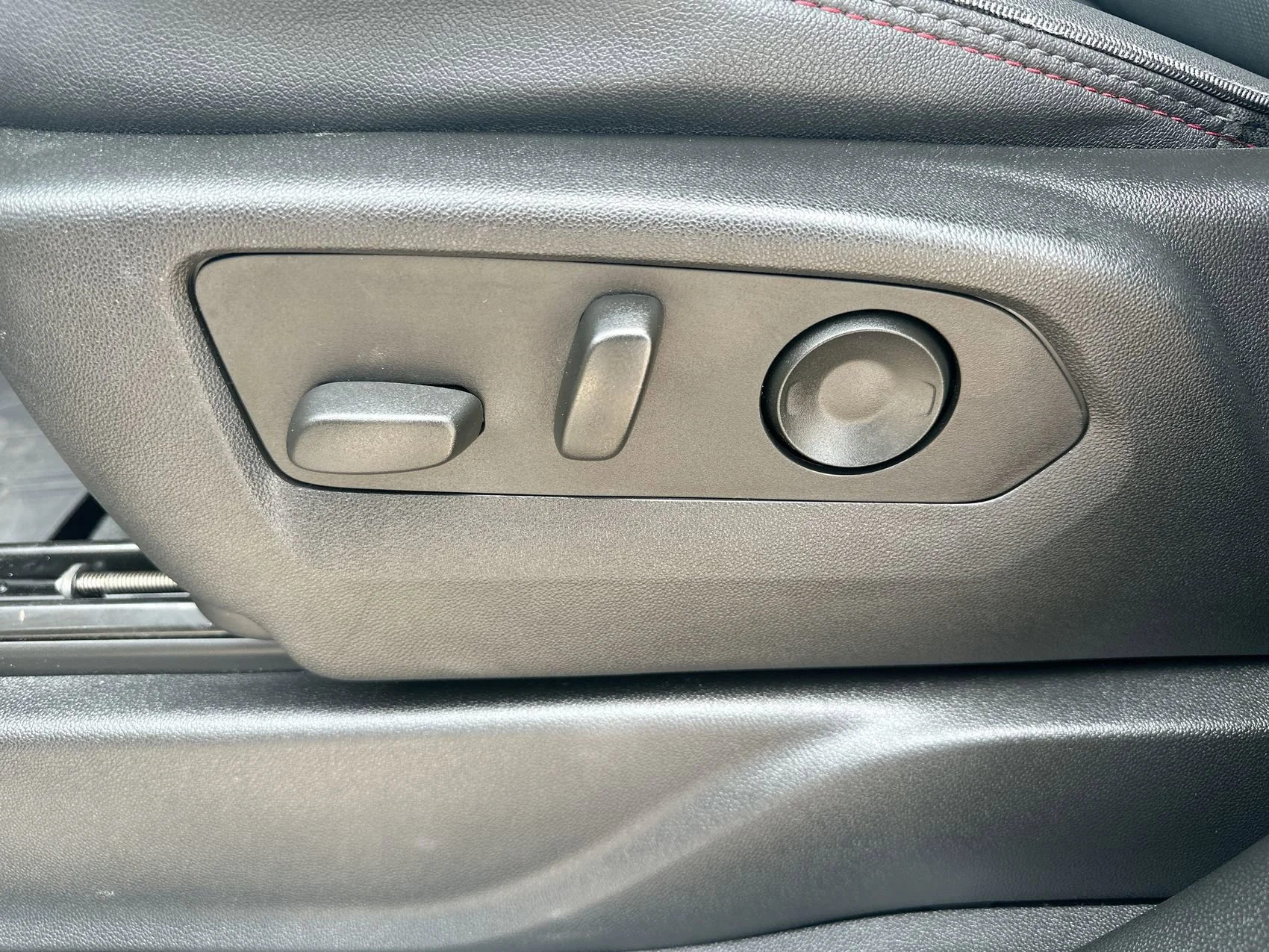Used 2023 Sterling Gray Metallic Chevrolet RST image 12