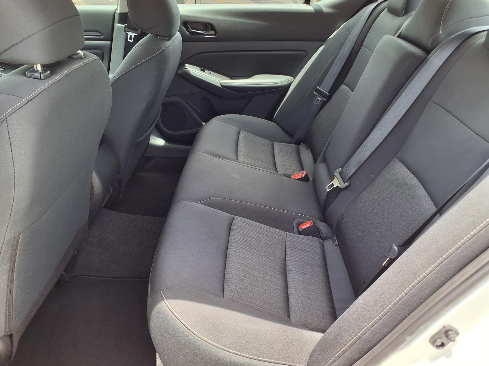 Used 2025 Glacier White Nissan SV image 10