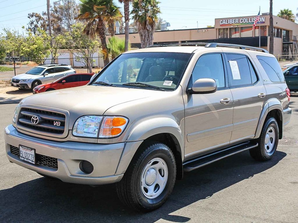 Used 2004 Gold Toyota SR5 image 3