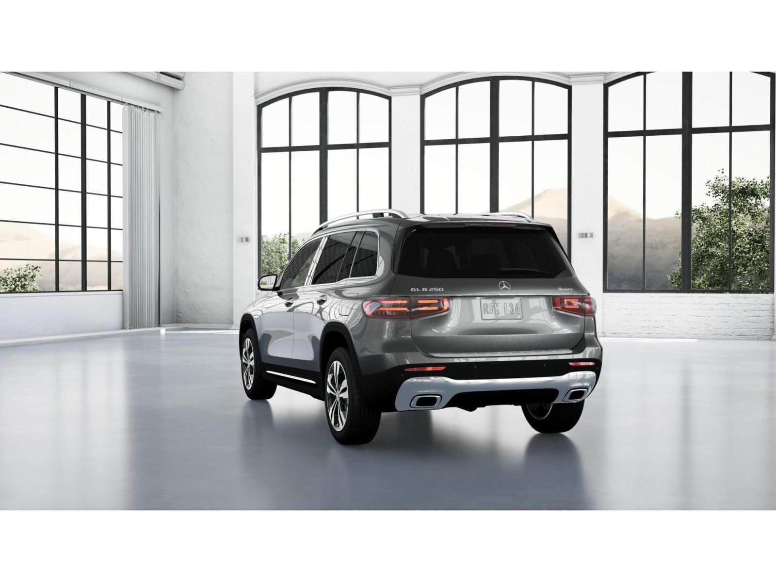 New 2026 Mountain Grey Metallic Mercedes-Benz GLB 250 image 28