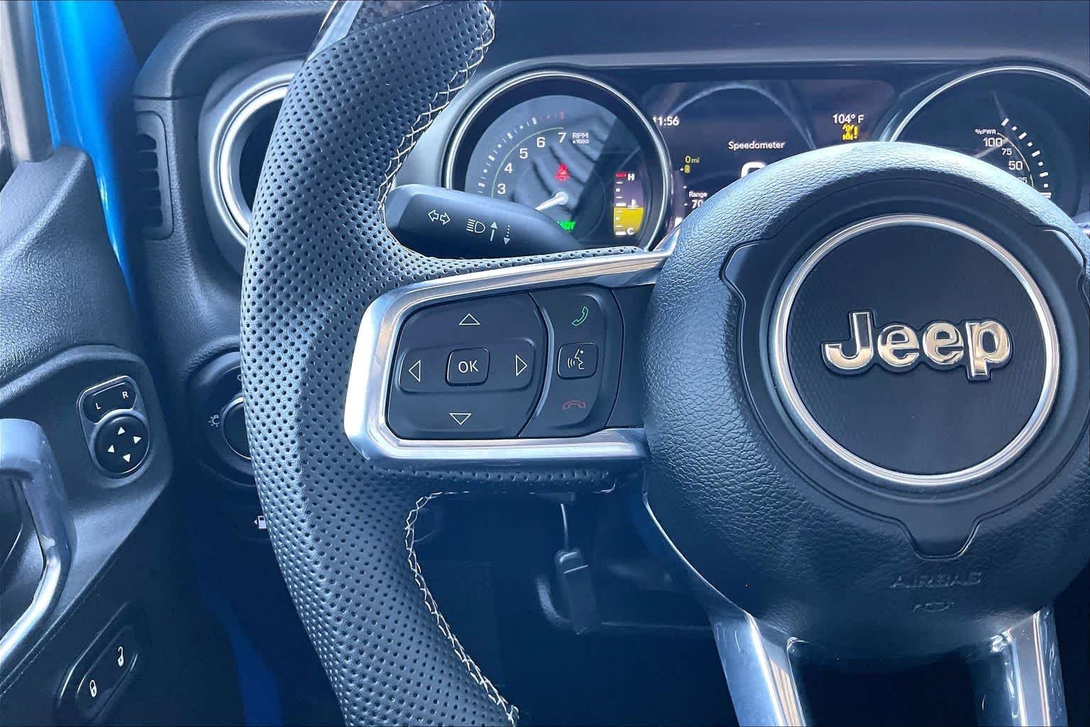 Used 2023 Hydro Blue Pearlcoat Jeep Rubicon image 23