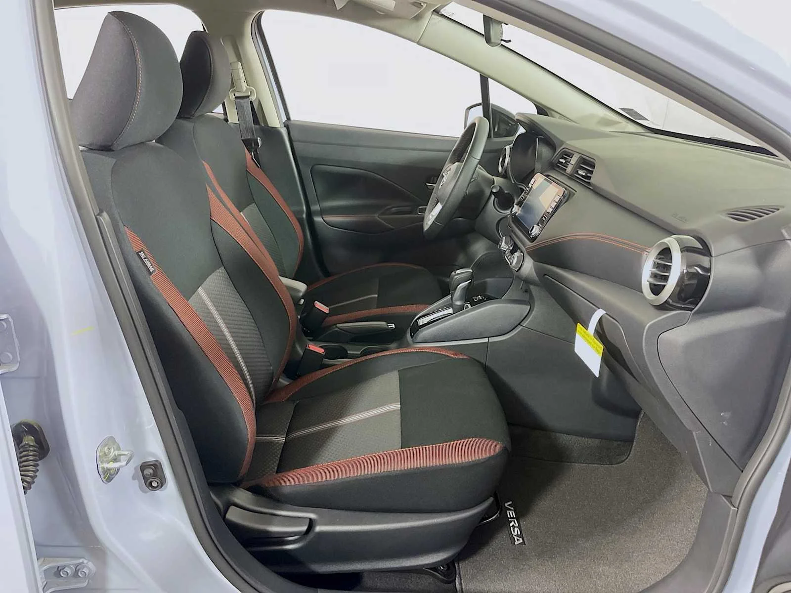 Certified Used 2025 Gray Sky Pearl Nissan SR image 24