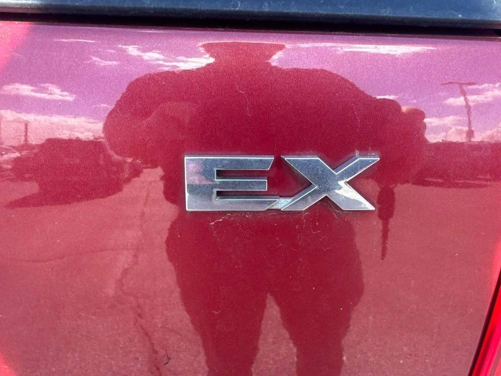 Used 2006 Red Kia EX image 6