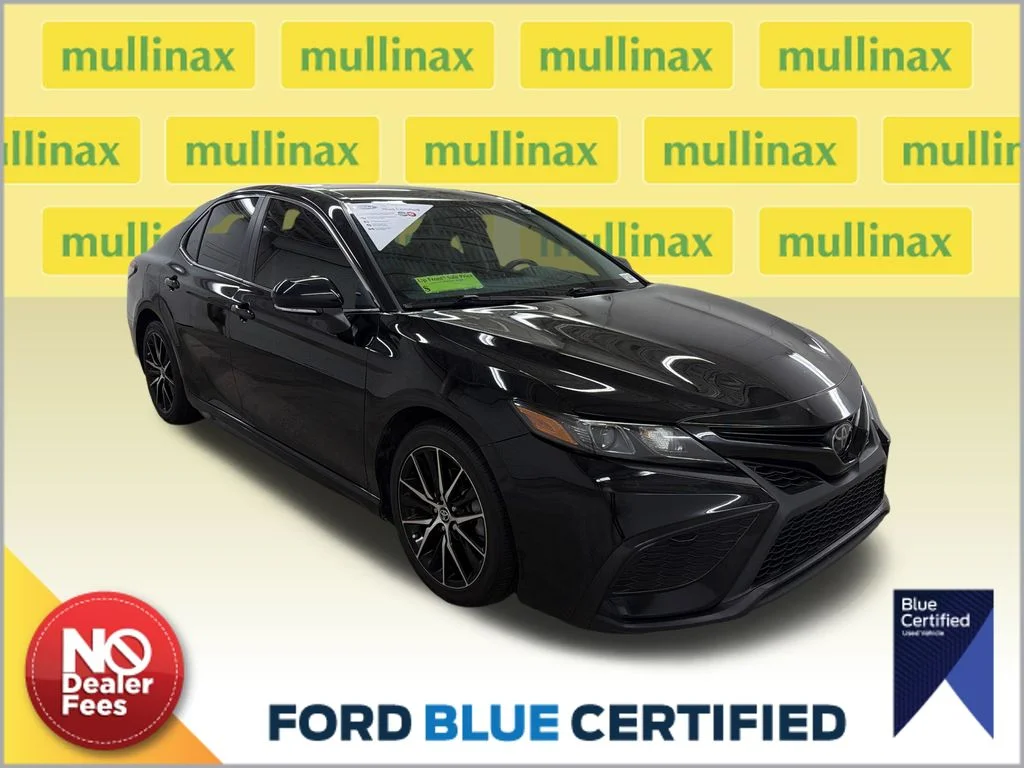 Certified Used 2022 Black Toyota SE image 1