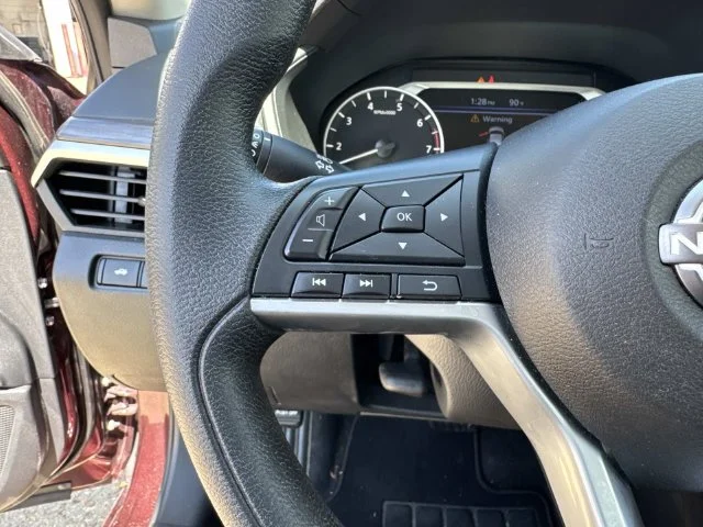 Used 2025 Red Nissan 2.5 SV image 46