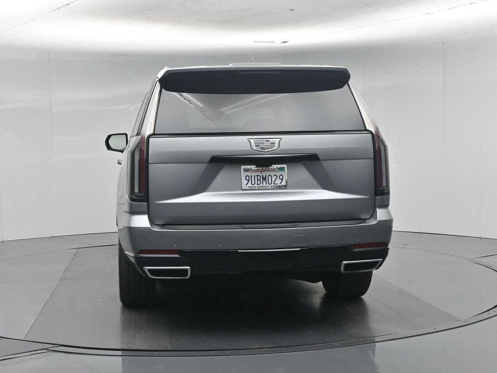 Used 2025 Silver Cadillac Premium Luxury image 36