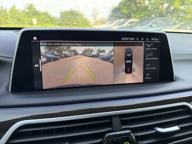 Used 2022 Black Sapphire Metallic BMW M760i xDrive image 28