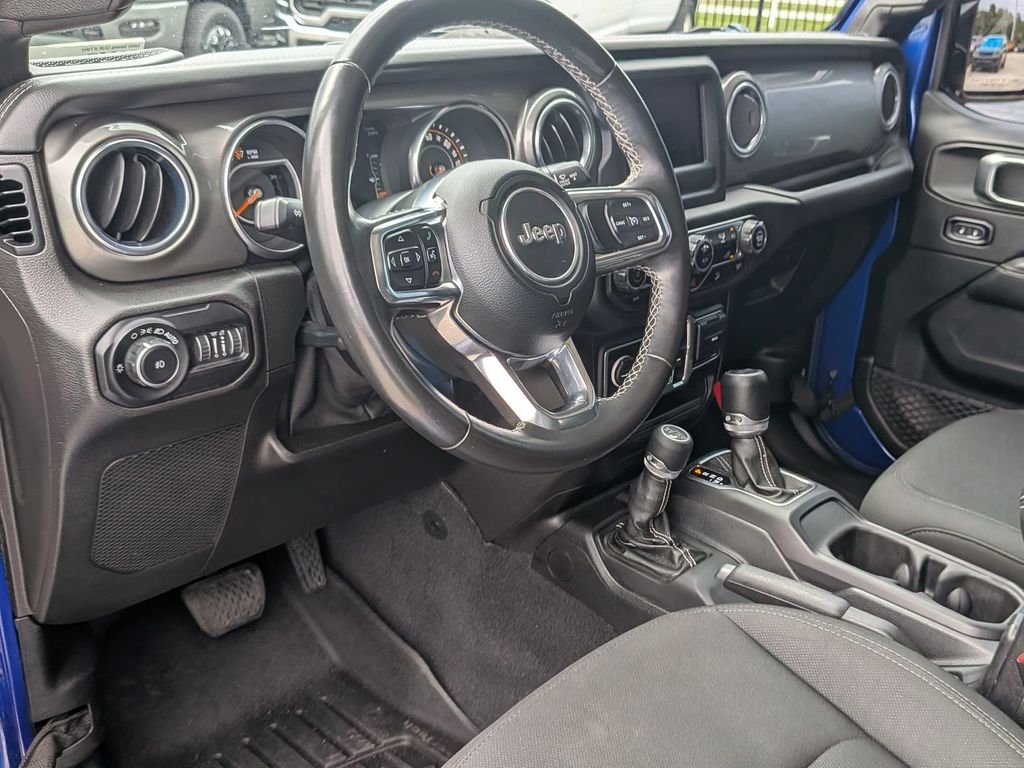 Used 2019 Blue Jeep Unlimited Sahara image 33