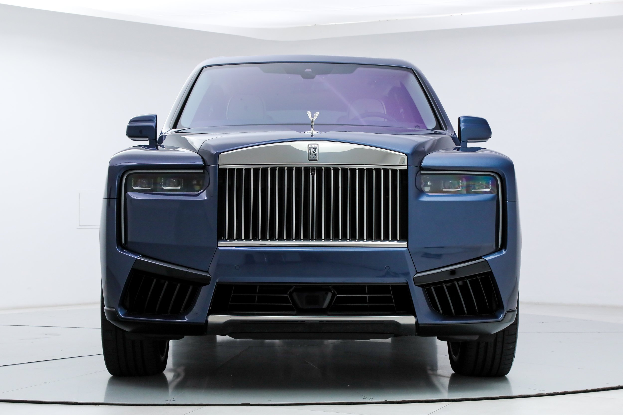 Used 2026 Blue Rolls-Royce  image 8