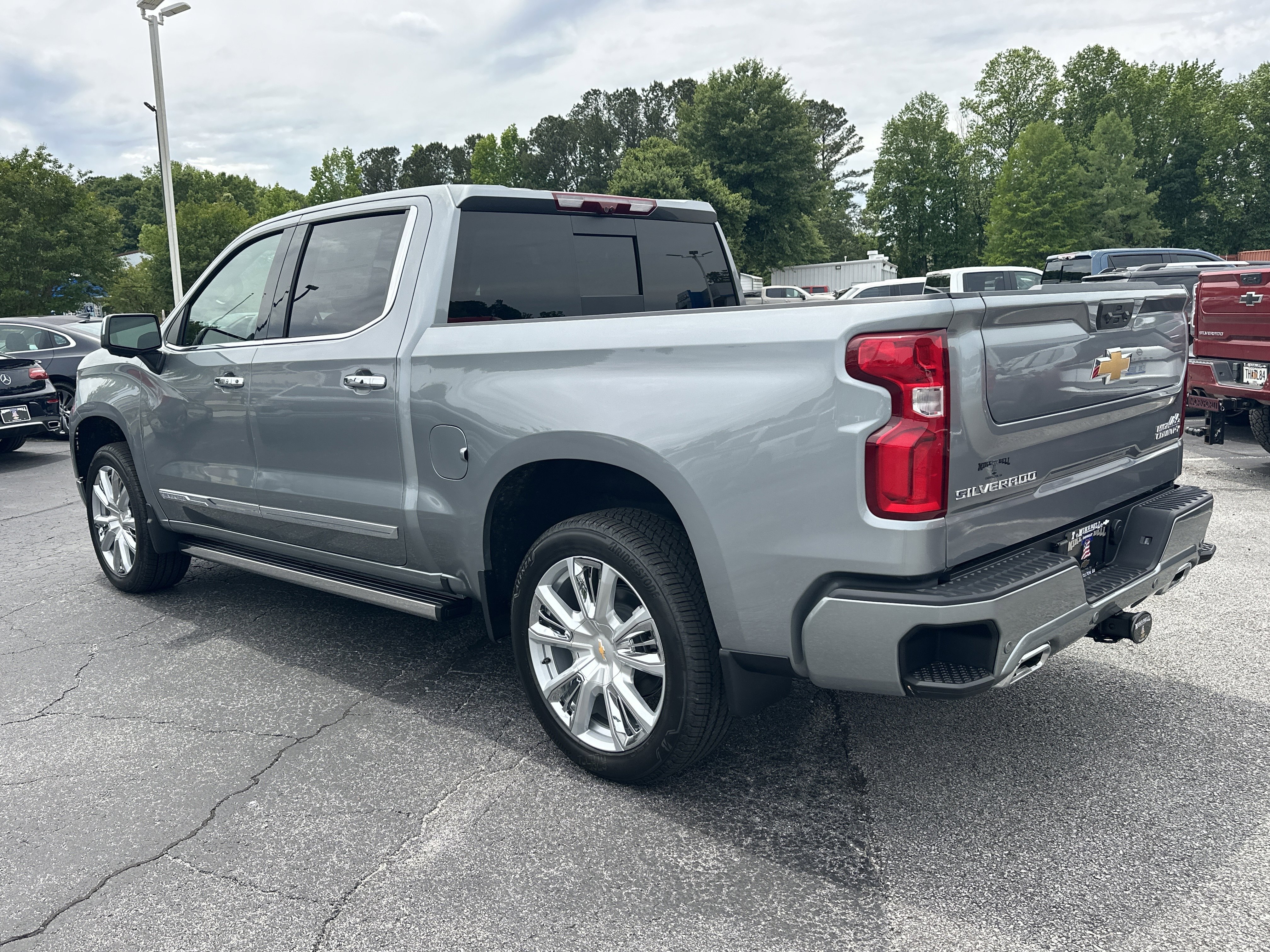 2026 Chevrolet Silverado 1500 High Country - Photo 6