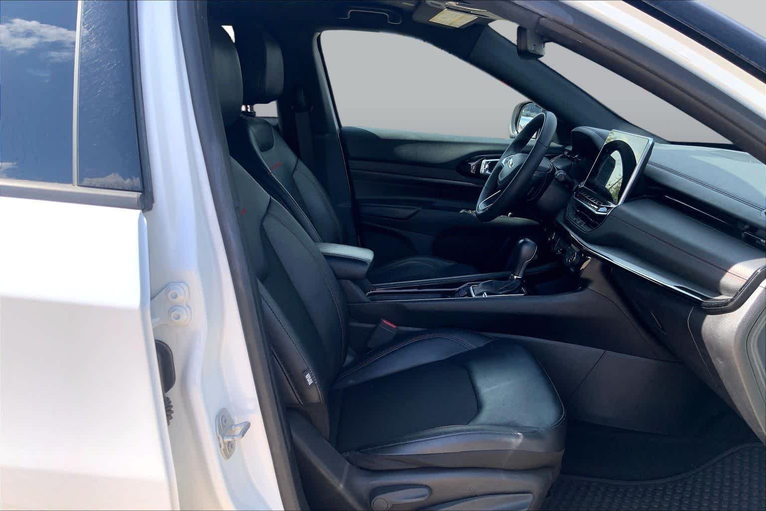2025 Jeep Compass Trailhawk - Photo 9