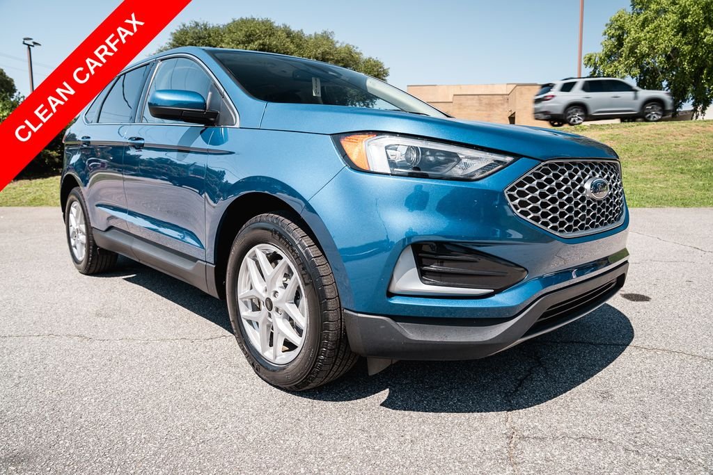 Used 2024 Blue Metallic Ford SEL image 10