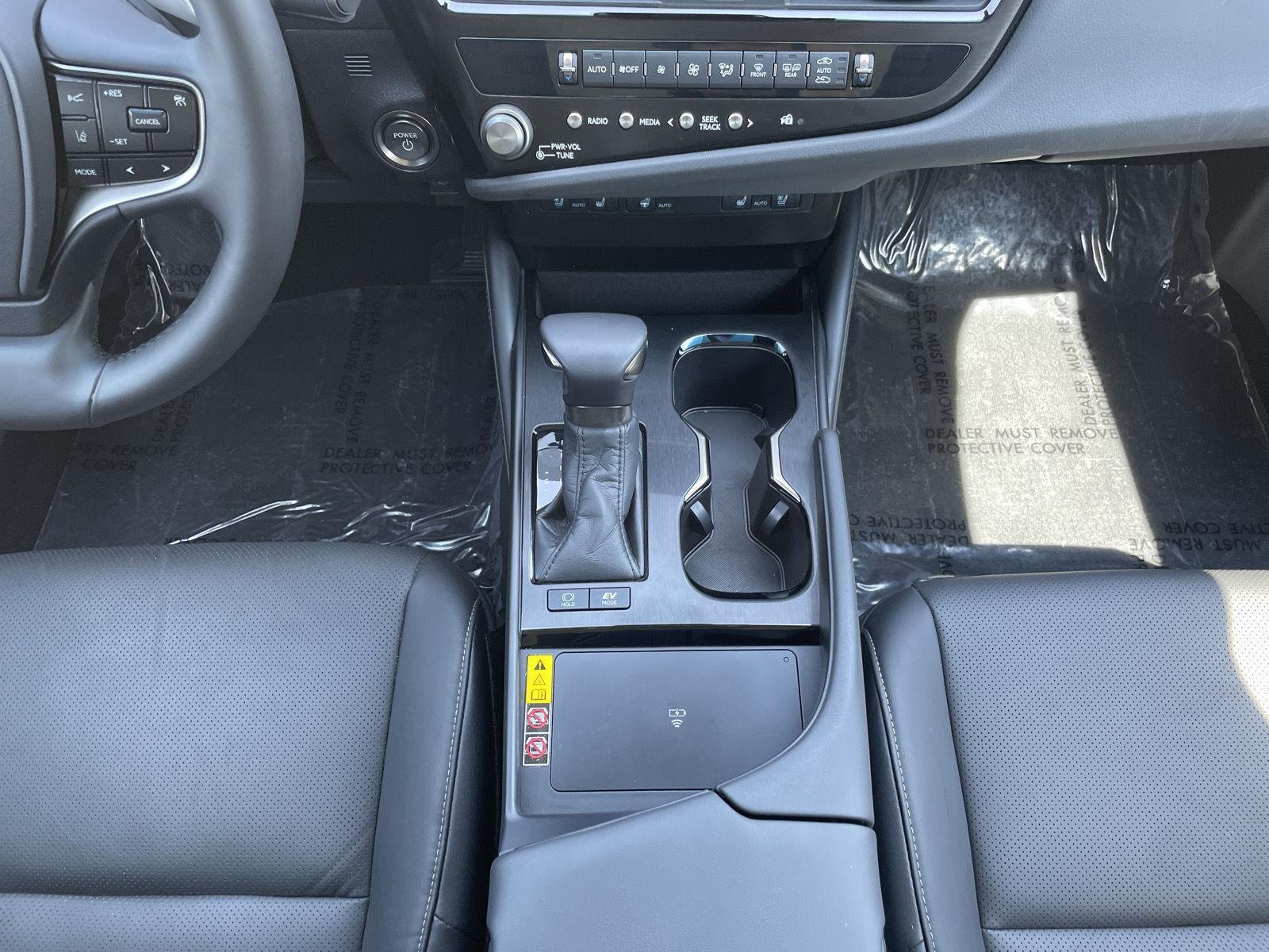 Used 2025 Iridium Lexus Base image 30