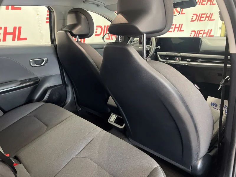 Used 2025 Black Kia LXS image 11