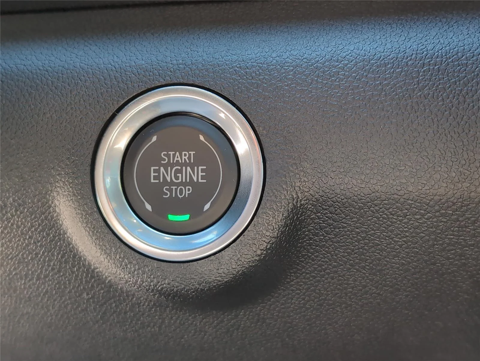 New 2026 Ebony Twilight Metallic GMC Elevation image 17