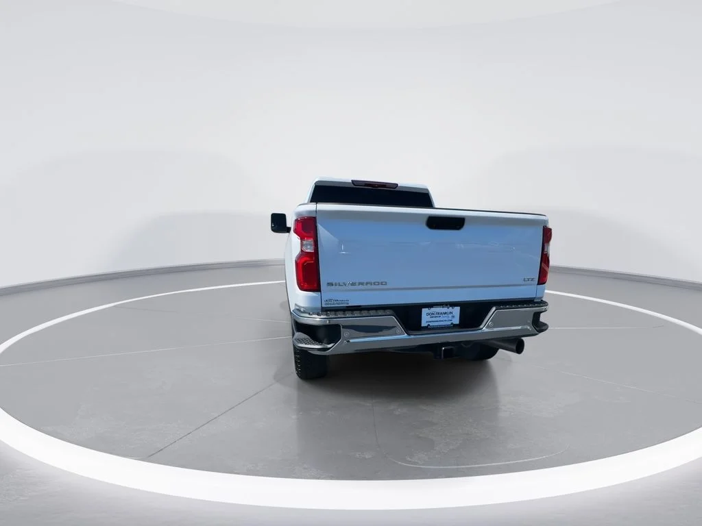Used 2024 White Chevrolet LTZ image 7