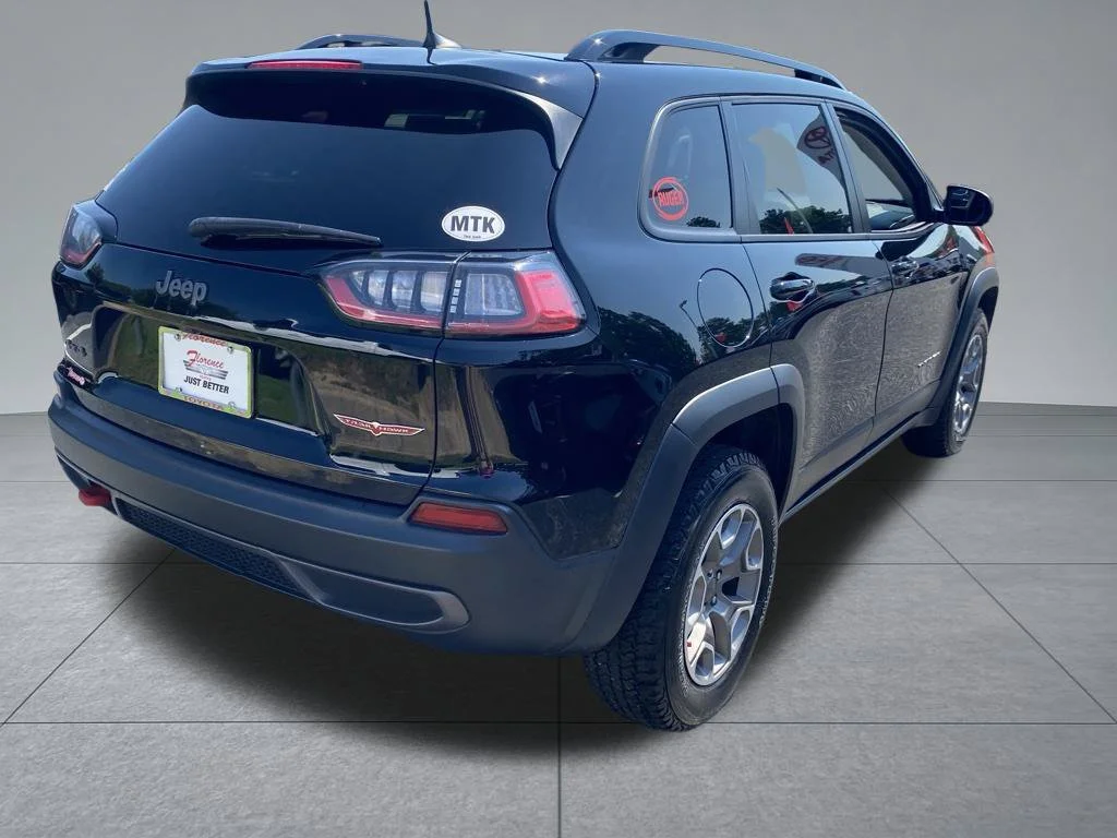 Used 2022 Black Jeep Trailhawk image 15