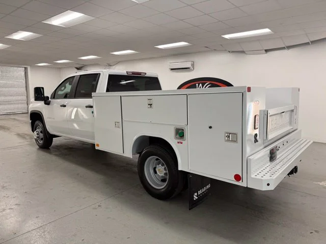 New 2026 Summit White Chevrolet Work Truck image 8