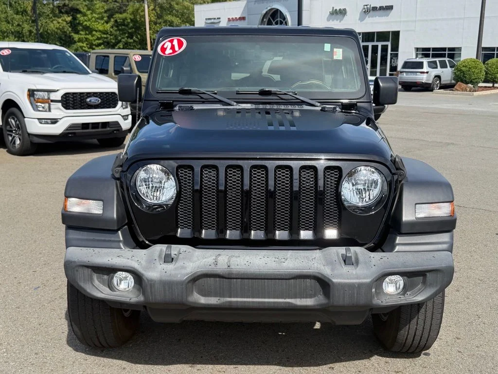 Used 2021 Black Jeep Unlimited Sport S image 10