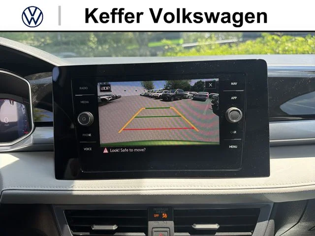 New 2026 Green Volkswagen 1.5T SEL image 24