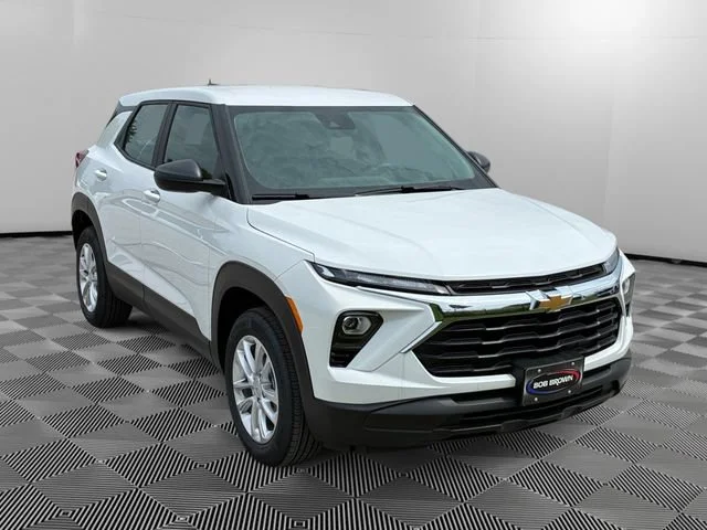 New 2026 Summit White Chevrolet LS image 7