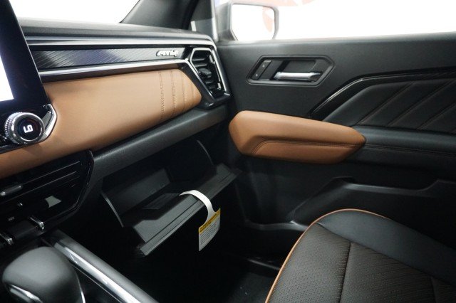 2026 GMC Canyon AT4 - Photo 32