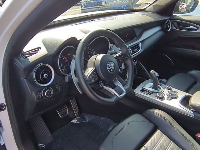 Certified Used 2023 Alfa White Alfa Romeo Veloce image 13