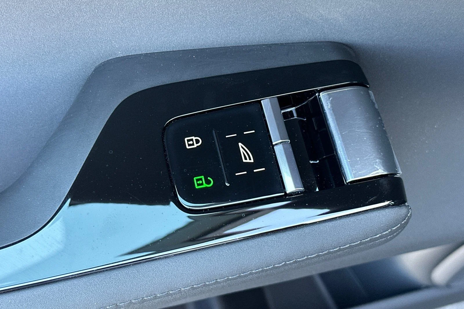 Used 2025 Jupiter Metallic Polestar Long Range Dual Motor Launch Edition image 15