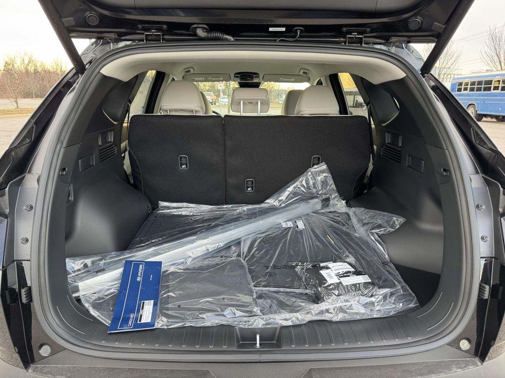New 2026 Gray Hyundai SEL AWD image 29