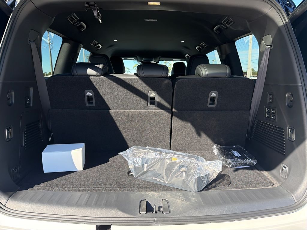 New 2026 Nissan Armada PRO-4X 4D Sport Utility