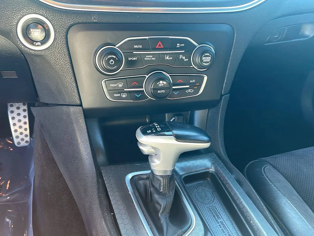 Used 2018 Destroyer Gray Clearcoat Dodge R/T Scat Pack image 17