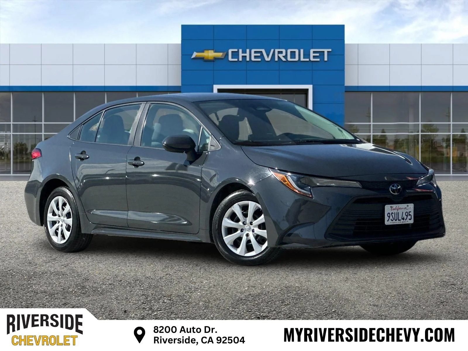 Used 2023  Toyota LE image 1
