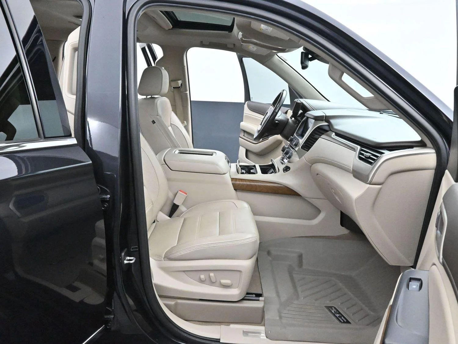 Used 2020 Carbon Black Metallic GMC Denali image 38