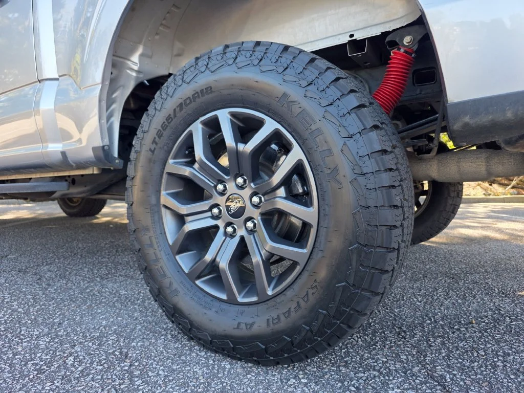 Used 2023 Silver Ford Tremor image 33