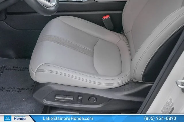 Used 2025 Platinum White Pearl Honda Touring image 16