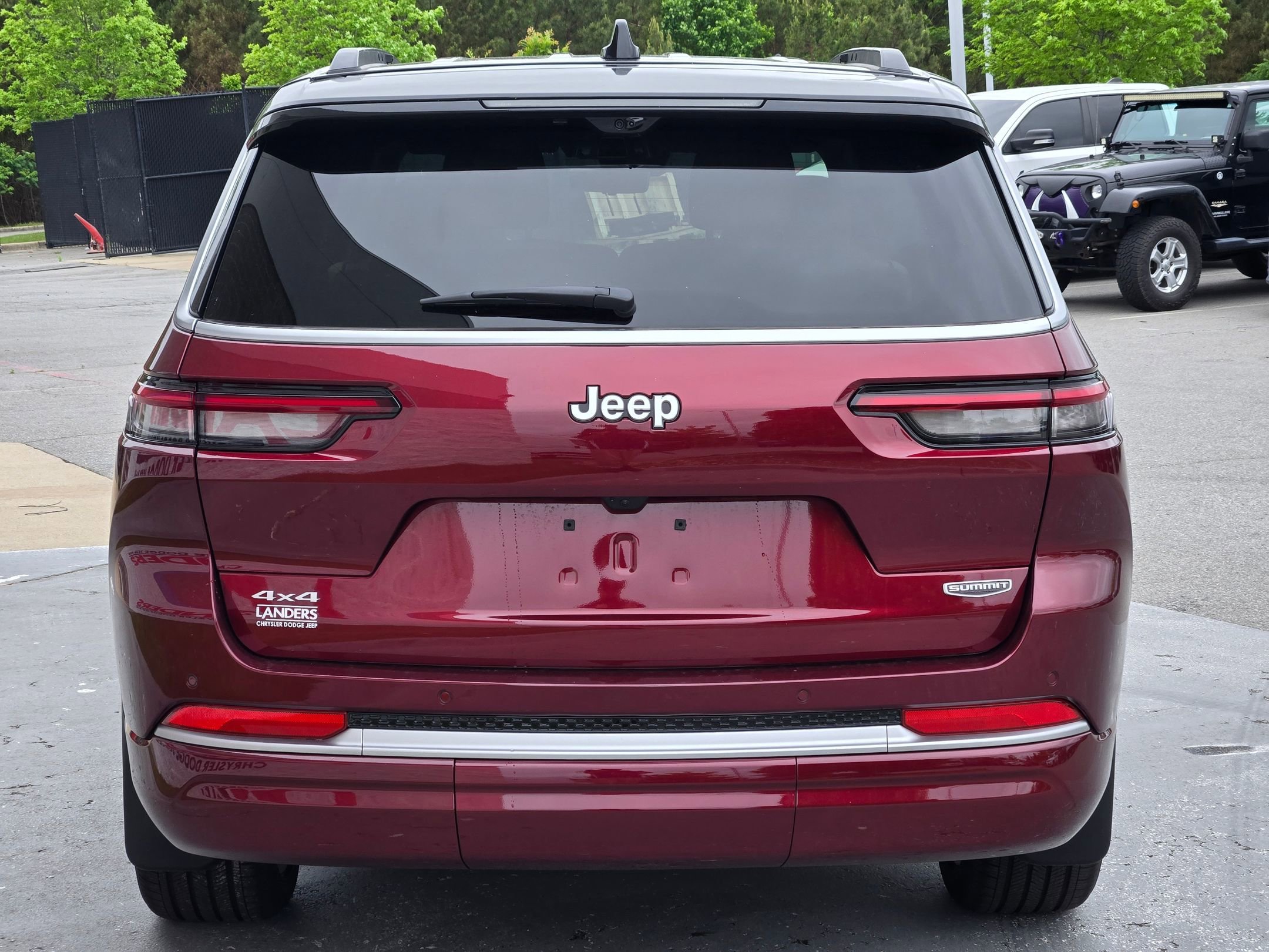 New 2026 Velvet Red Pearl-Coat Exterior Paint Jeep Summit image 6