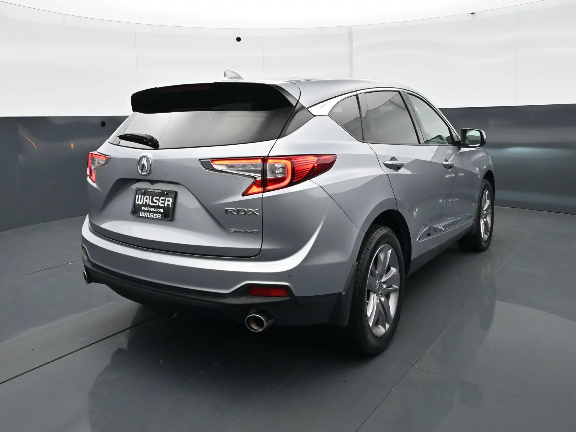 Used 2021 Silver Acura Platinum Elite AWD image 6