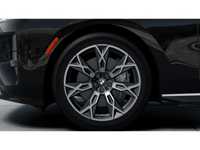 New 2027 Black Sapphire Metallic BMW 740 image 7
