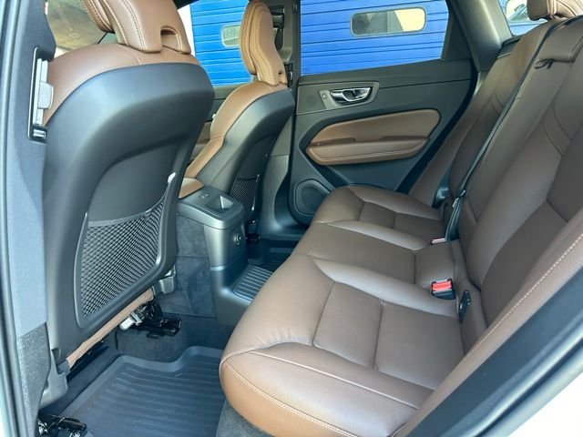 Certified Used 2025 White Volvo T8 Plus image 22