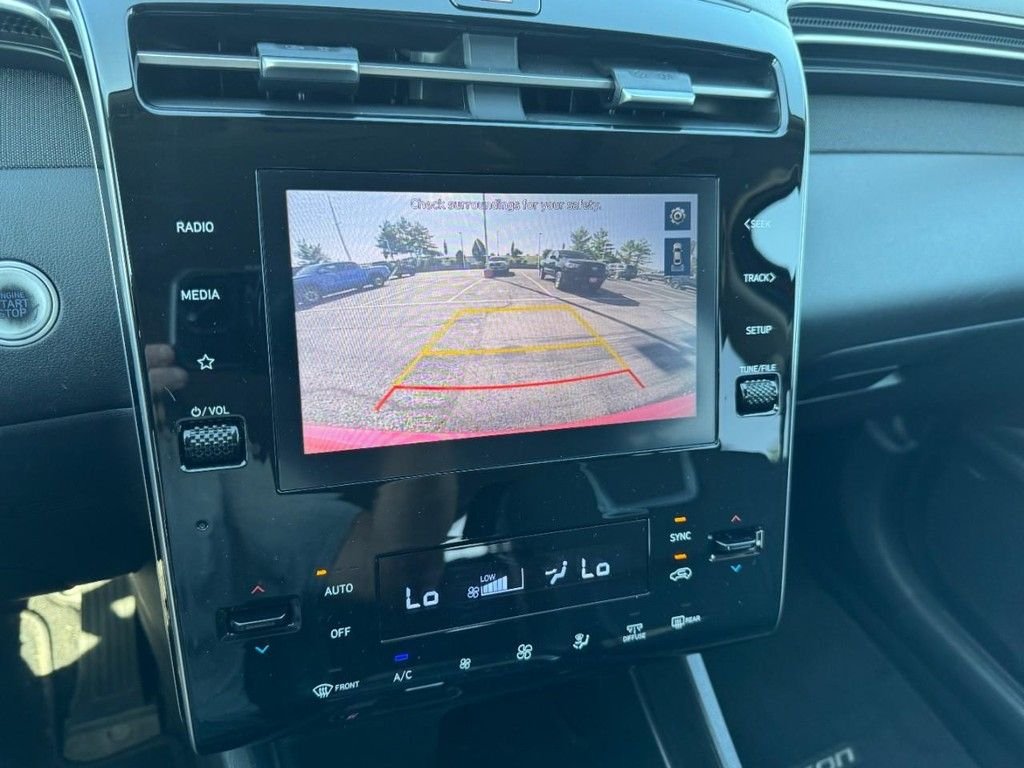Used 2022 Red Hyundai SEL image 24