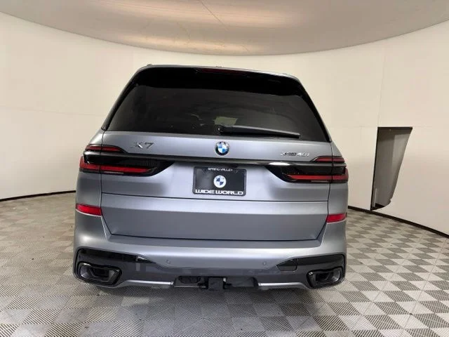 Used 2027 Frozen Pure Grey Metallic BMW xDrive40i image 6
