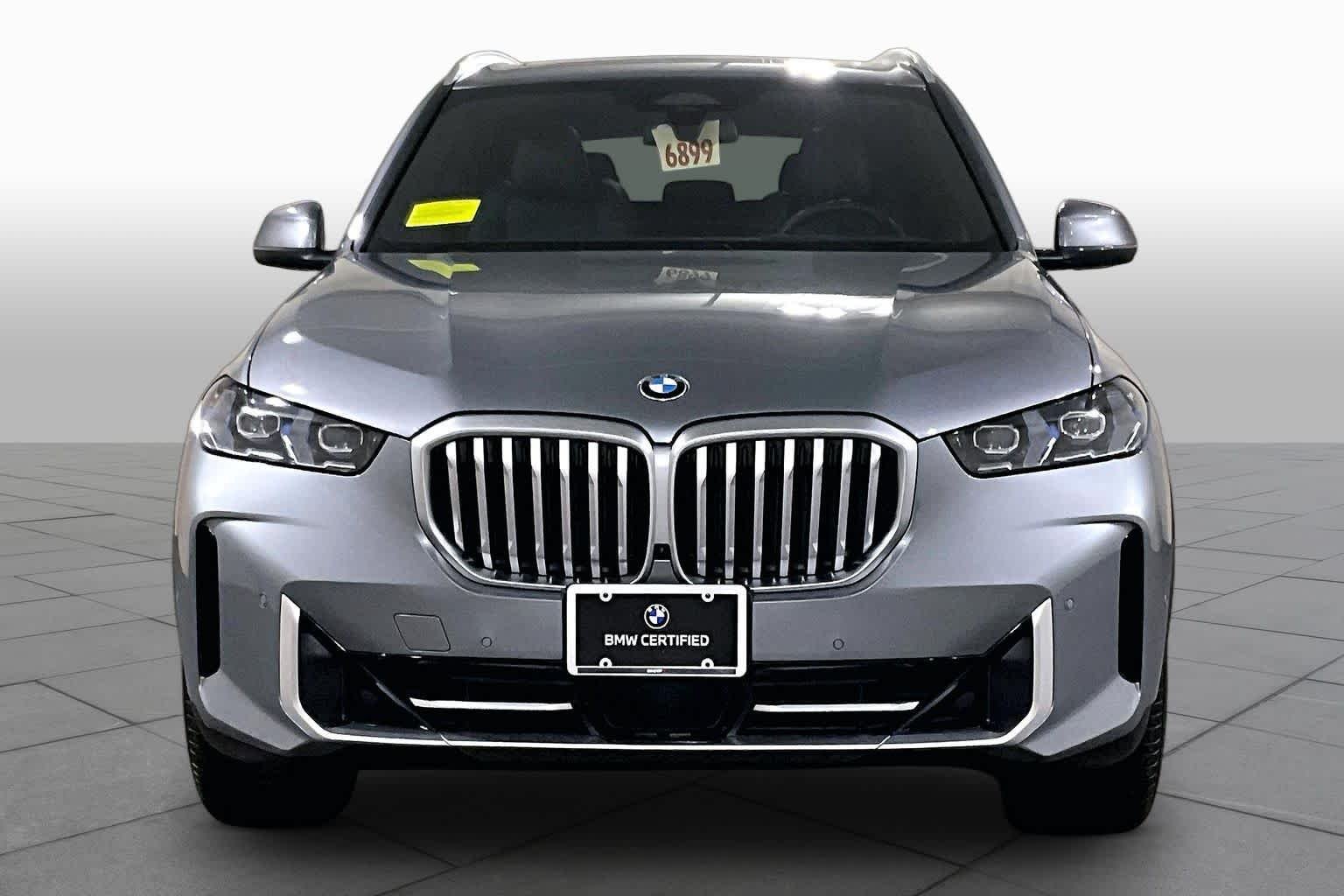 Certified Used 2026 GREY BMW xDrive40i image 3