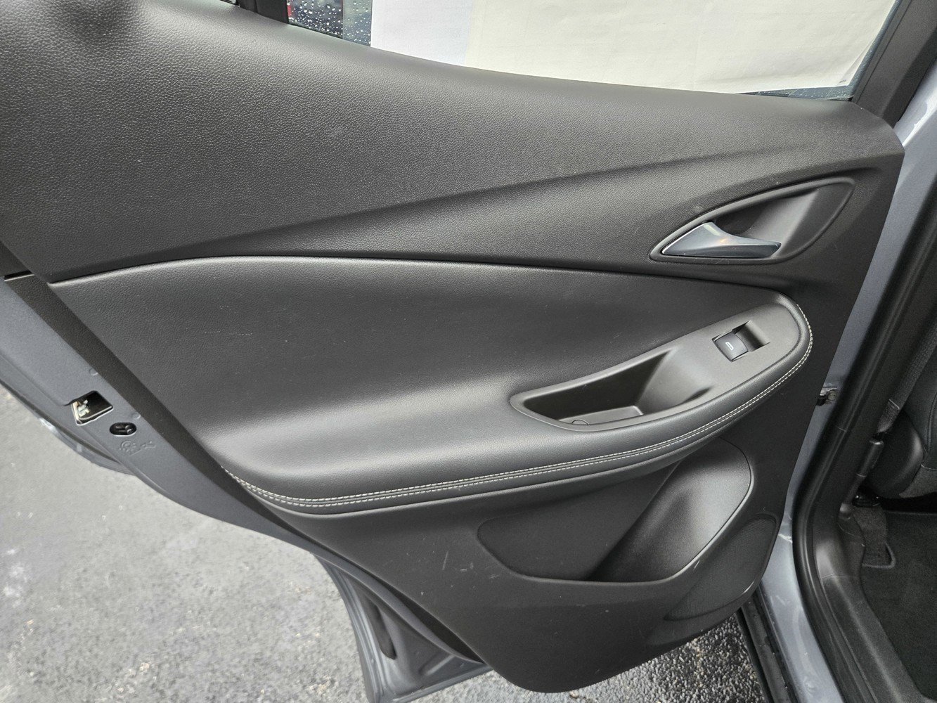 Used 2020 Satin Steel Metallic Buick Select image 37