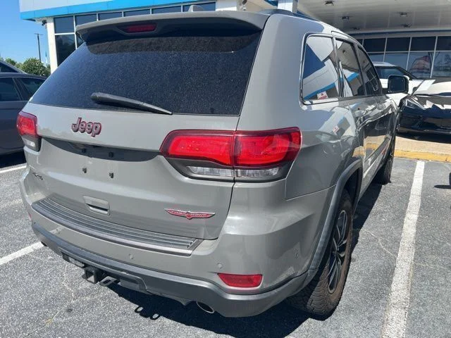Used 2019 Gray Jeep Trailhawk image 5