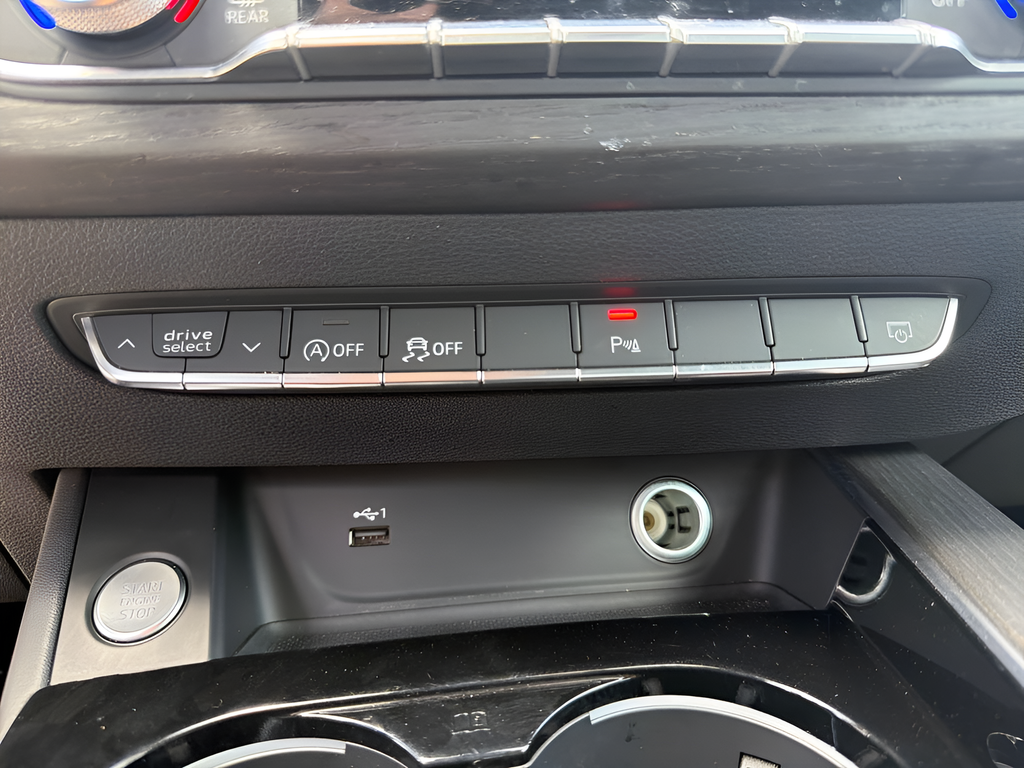 Used 2024  Audi 45 S line Premium Plus image 43