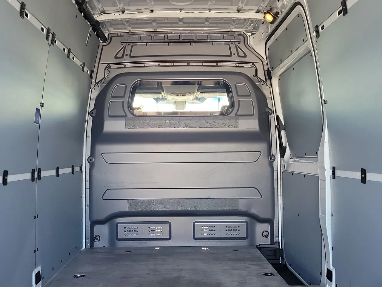 Used 2026 White Mercedes-Benz Cargo 170 WB image 9