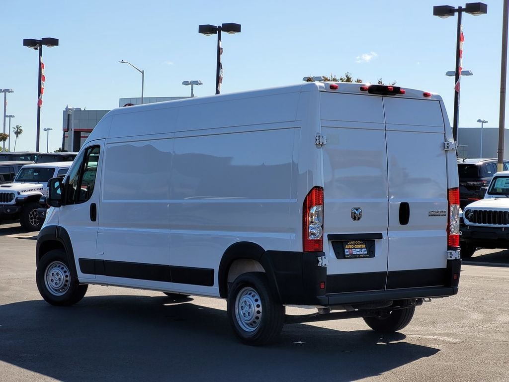 Used 2025 White Ram High Roof image 6