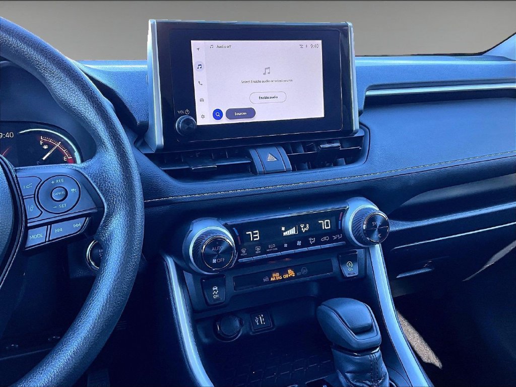 Used 2025 White Toyota XLE image 18