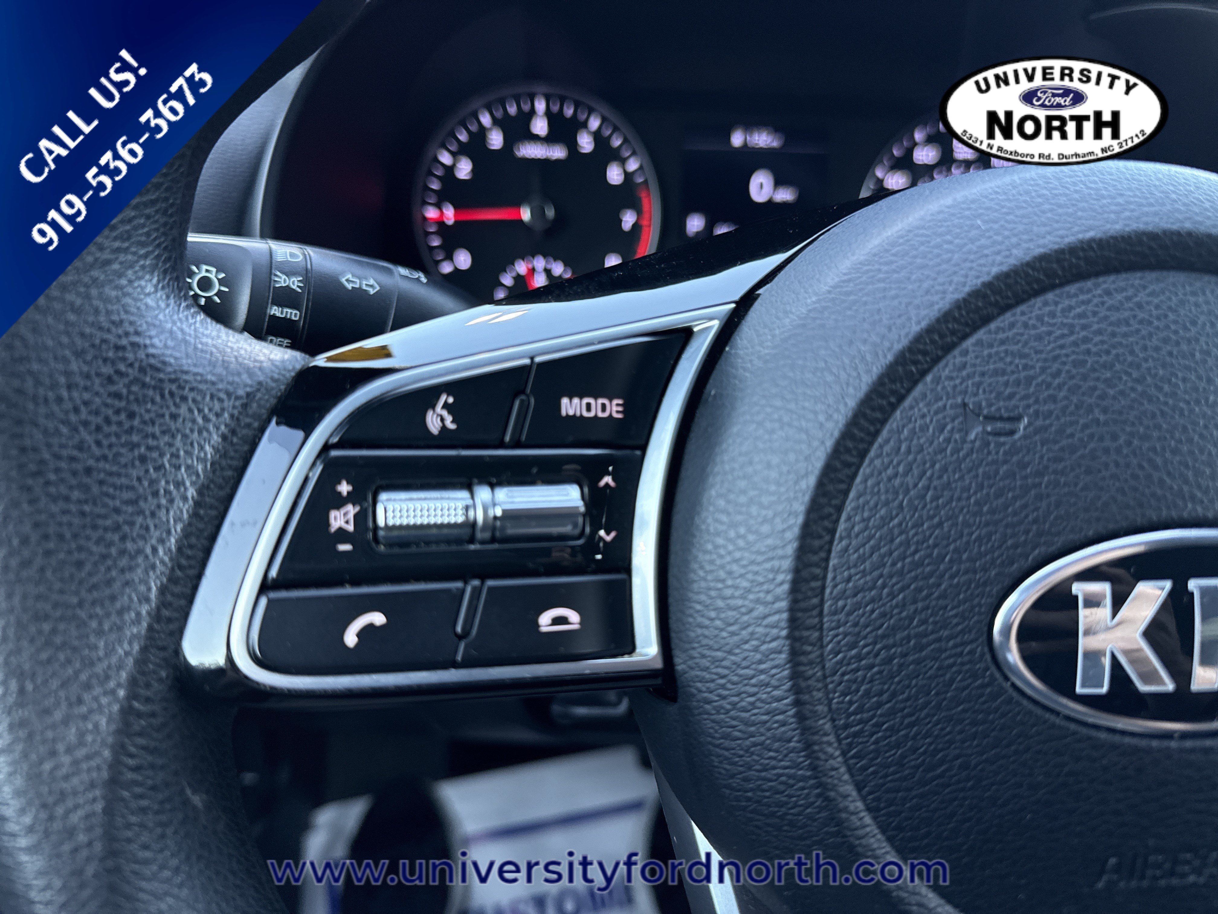 Used 2021 Deep Sea Blue Kia LXS image 16